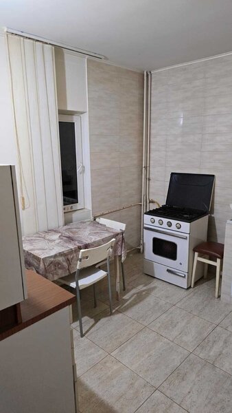Garsoniera spatioasa 12 min m Lujerului DB1133
